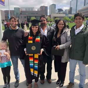 Meet your Posher, Esperanza